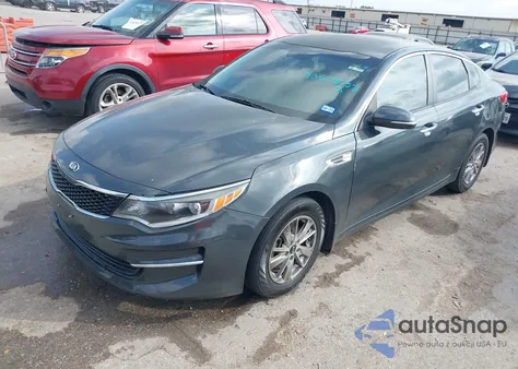 2016 Kia Optima Lx z USA, uszkodzony, nr VIN KNAGT4L39G5083733